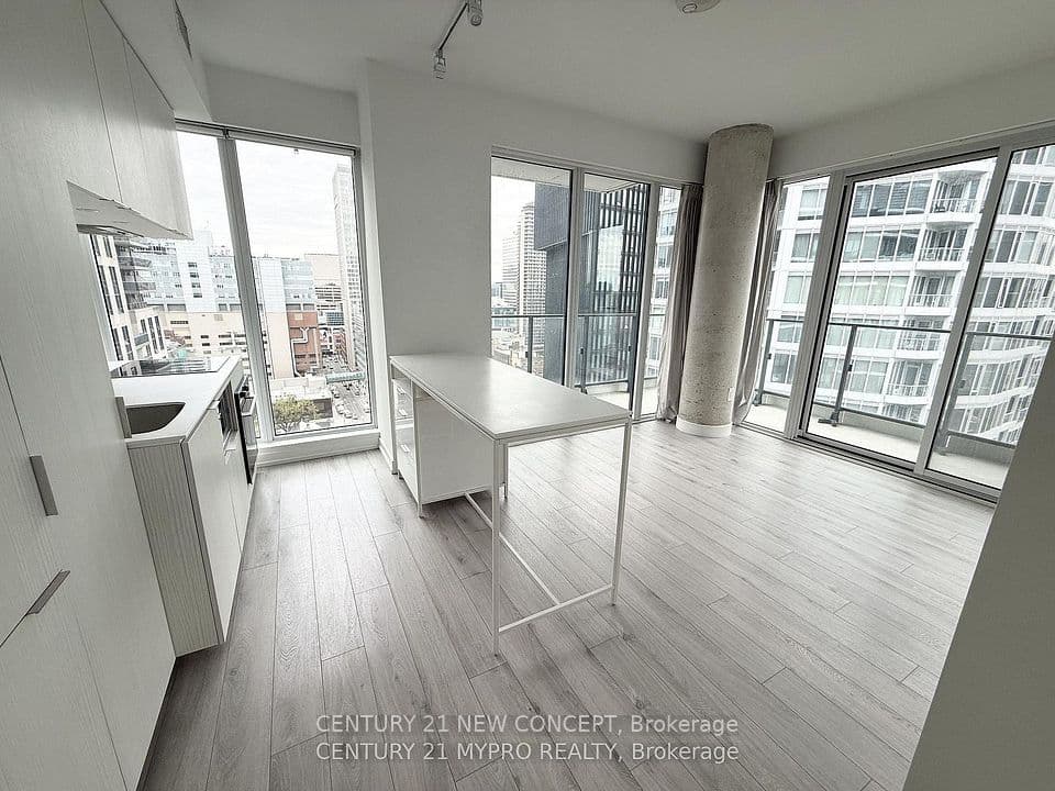 77 Shuter Street 2913, Toronto, ON M5B 0B8 – photo 2