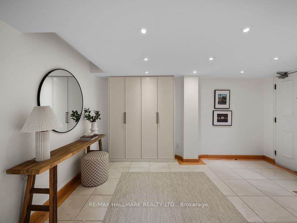 25 George Street 305, Toronto, ON M5A 4L8 – photo 3