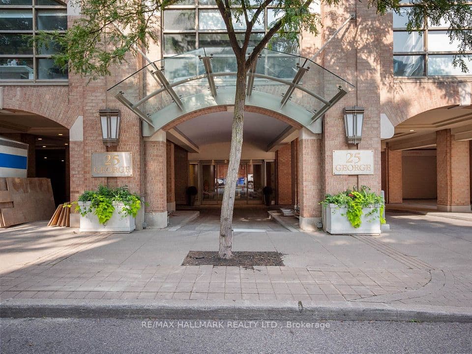 25 George Street 305, Toronto, ON M5A 4L8 – main photo
