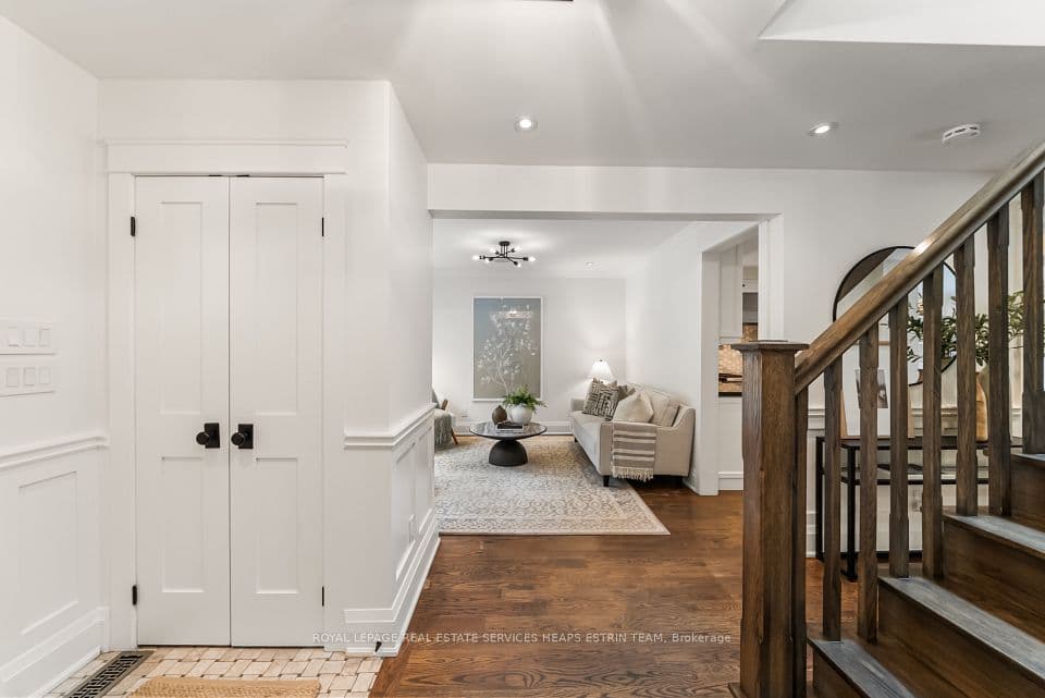 17 Noel Avenue, Toronto, ON M4G 1B2 – photo 3
