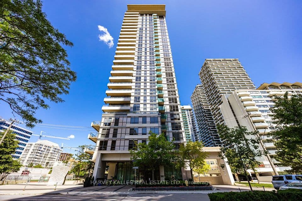 70 Roehampton Avenue 813, Toronto, ON M4P 1R2 – main photo
