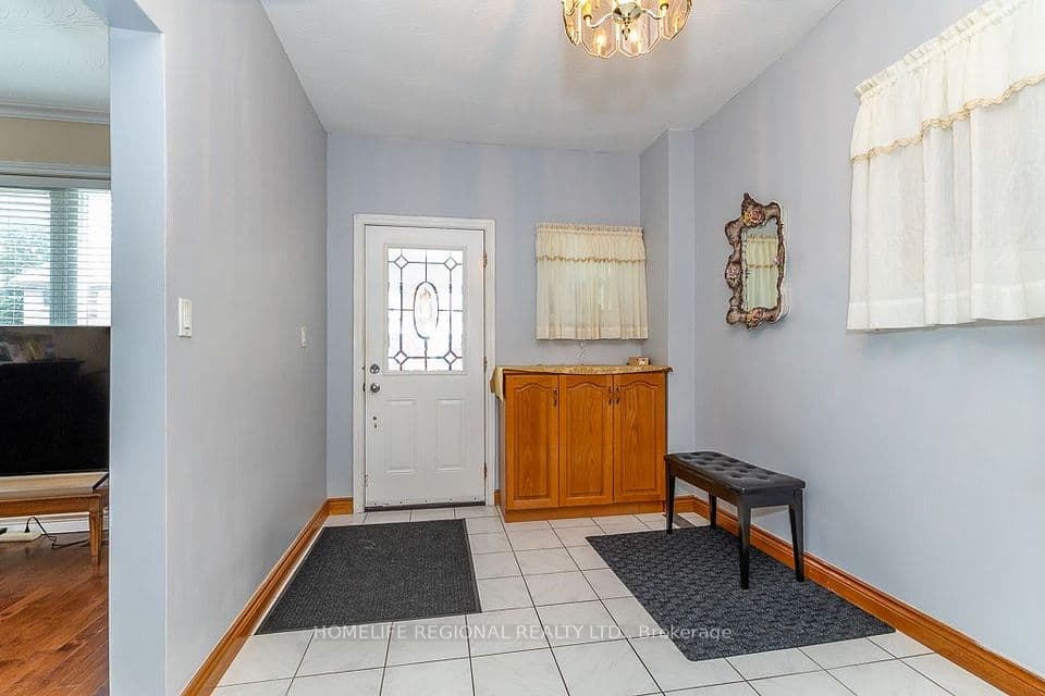 110 Grace Street, Toronto, ON M6J 2S2 – photo 3