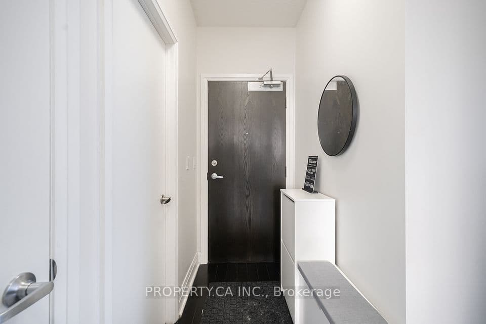 17 Kenaston Gardens 516, Toronto, ON M2K 0B9 – photo 3