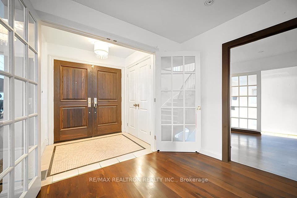 42 Apollo Drive, Toronto, ON M3B 2G8 – photo 2