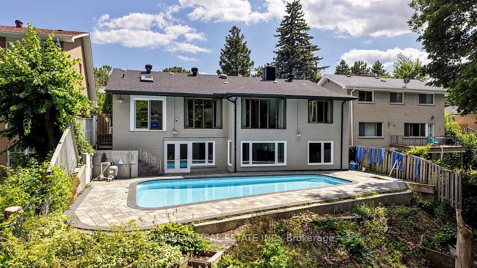 57 Sumner Heights Drive, Toronto, ON M2K 1Y5 – main photo