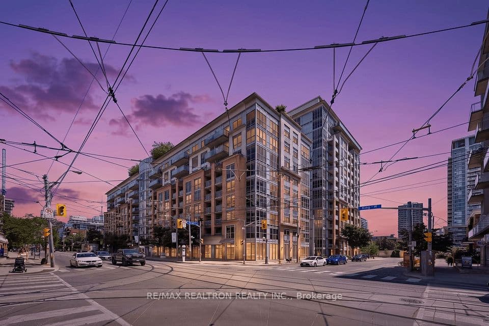 1005 King Street W 512, Toronto, ON M6K 3M8 – main photo
