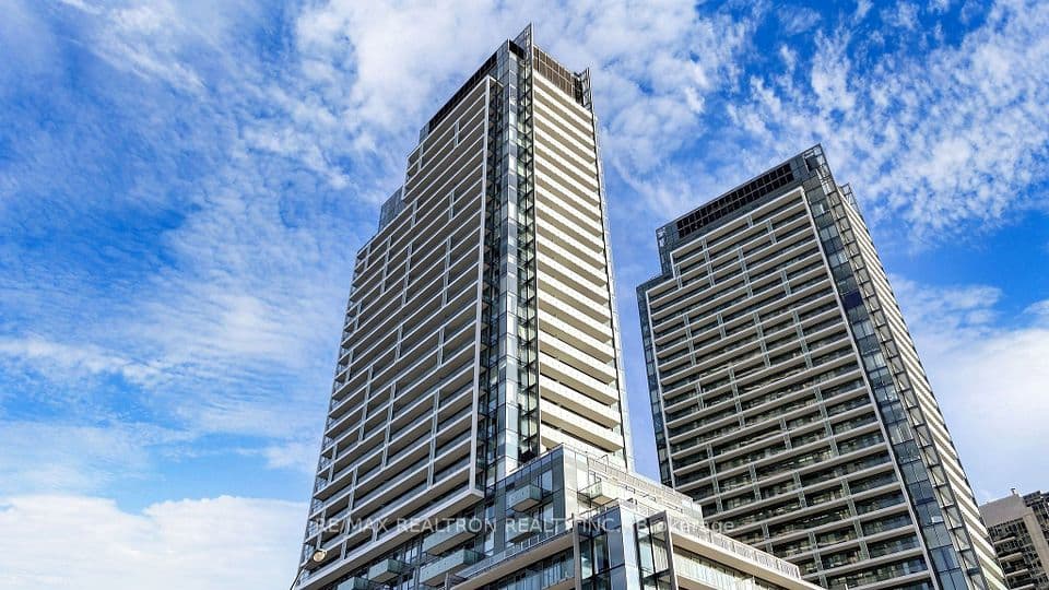 7 Golden Lion Heights N1105, Toronto, ON M2M 0C3 – main photo