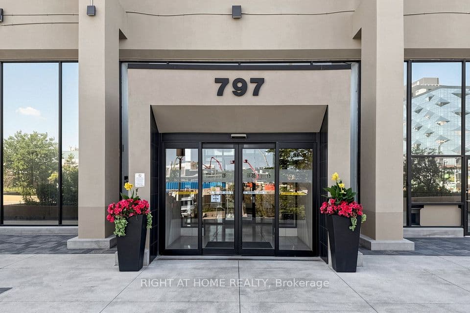 797 Don Mills Road 1104, Toronto, ON M3C 1V2 – photo 2