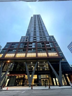 108 Peter Street 2011, Toronto, ON M5V 0W2 – main photo