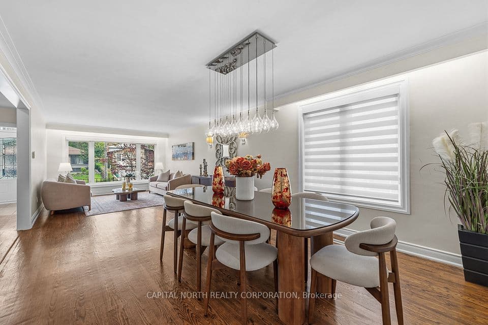 105 Rockford Road, Toronto, ON M2R 3A9 – photo 3