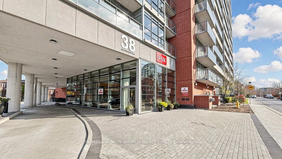 38 Joe Shuster Way 425, Toronto, ON M6K 0A4 – photo 2