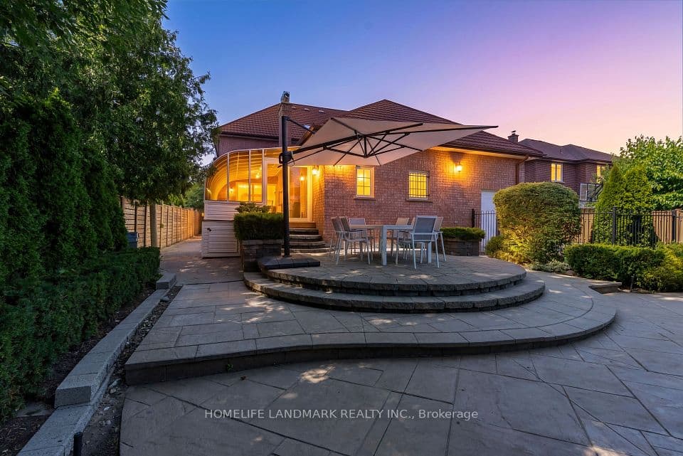 193 Codsell Avenue, Toronto, ON M3H 3W5 – photo 3
