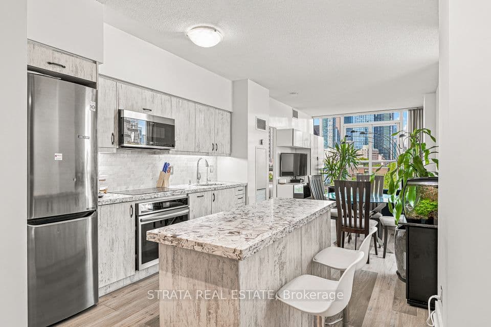 320 Richmond Street E 615, Toronto, ON M5A 1P9 – photo 2