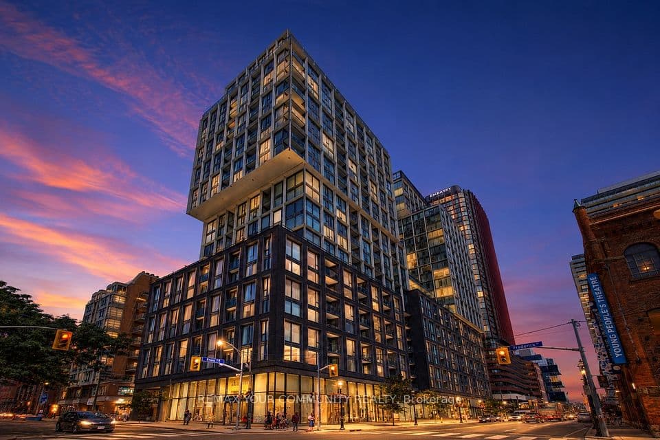 158 Front Street E 618, Toronto, ON M5A 0K9 – main photo