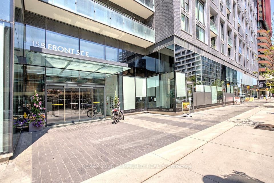 158 Front Street E 618, Toronto, ON M5A 0K9 – photo 3