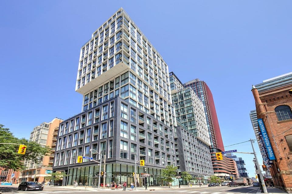 158 Front Street E 618, Toronto, ON M5A 0K9 – photo 2