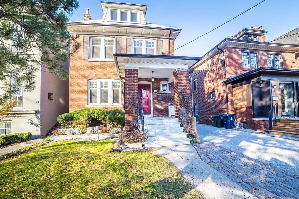40 Snowdon Avenue, Toronto, ON M4N 2A6 – main photo