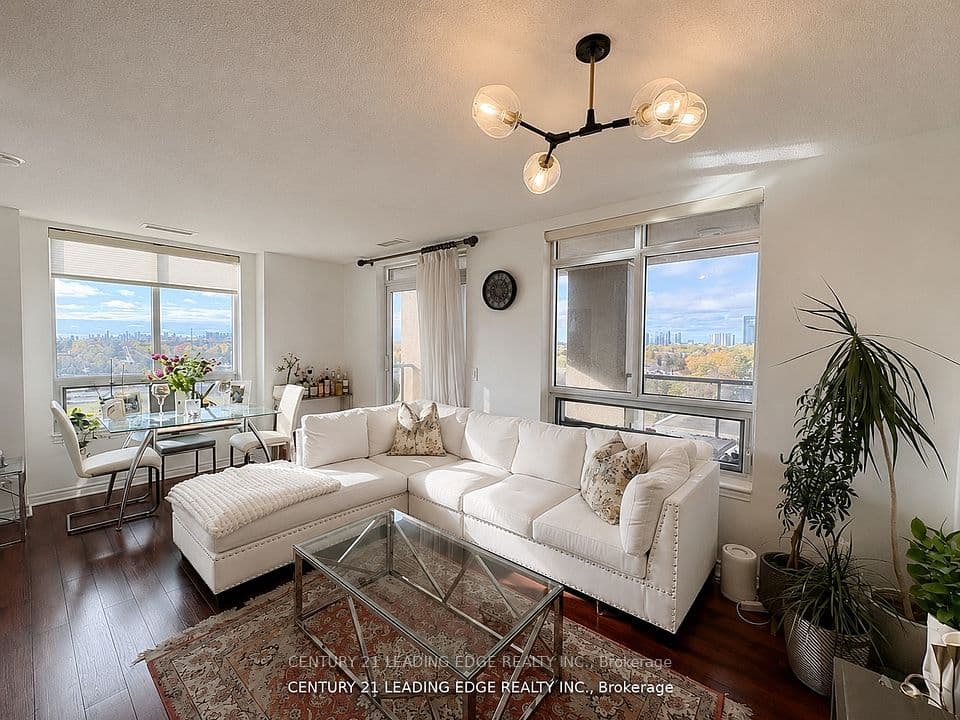 18 Kenaston Gardens 712, Toronto, ON M2K 3C7 – photo 2