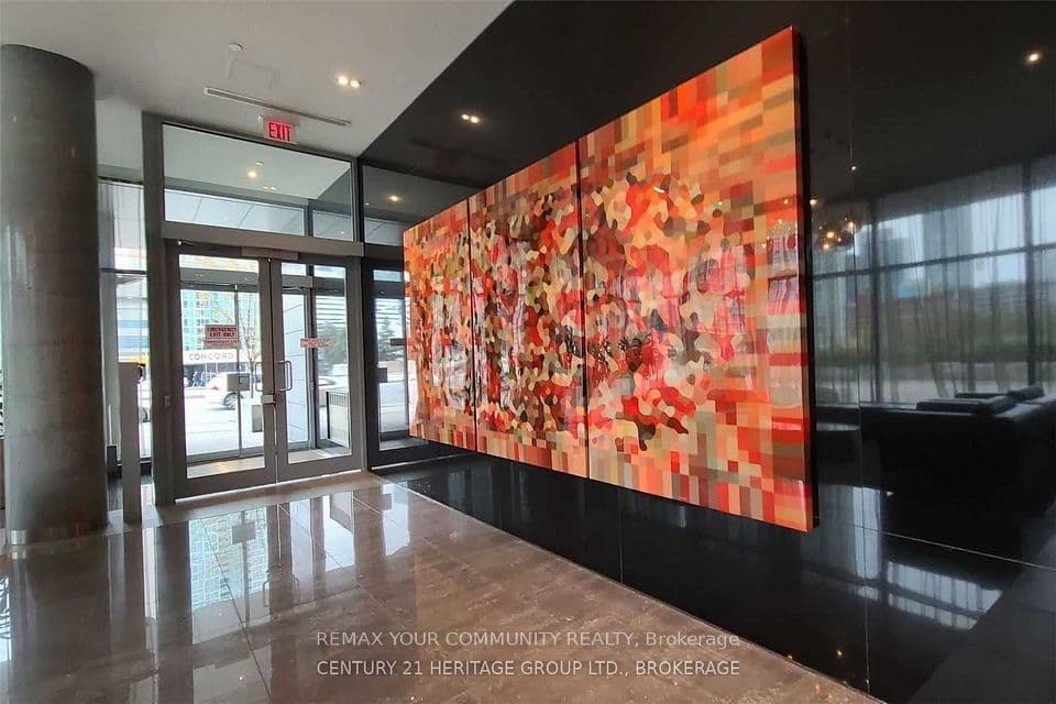 4k Spadina Avenue 919, Toronto, ON M5V 3Y9 – photo 3