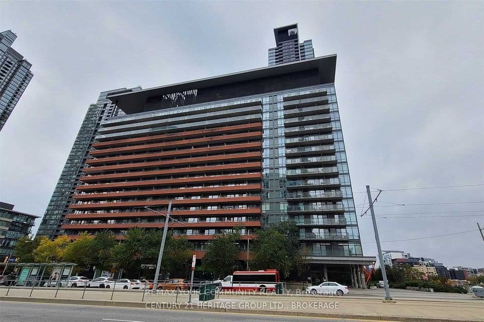4k Spadina Avenue 919, Toronto, ON M5V 3Y9 – main photo