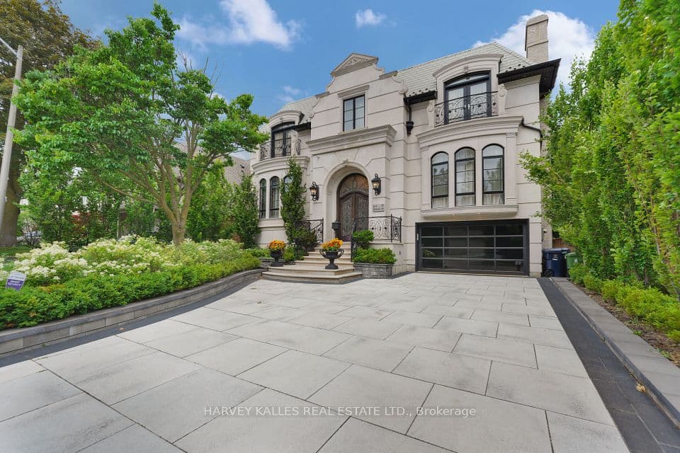 64 Yorkminster Road, Toronto, ON M2P 1M3 – main photo