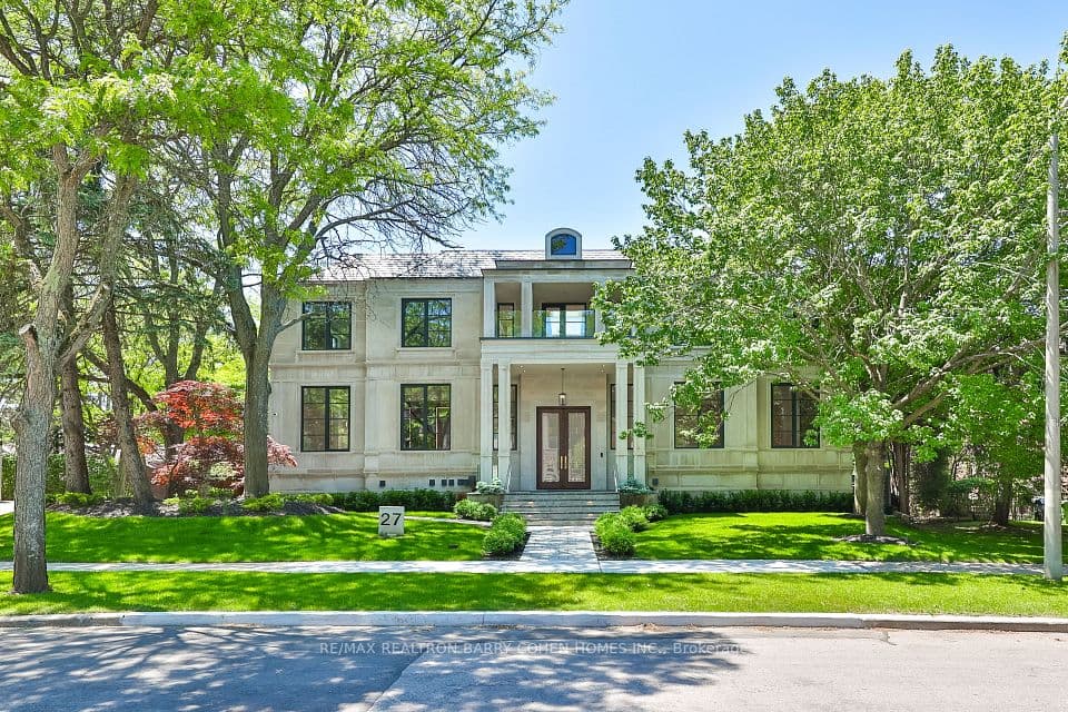 27 Penwood Crescent, Toronto, ON M3B 3B1 – photo 3