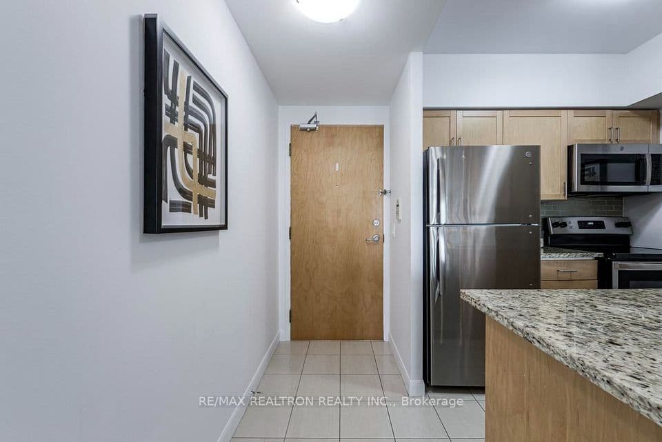 4968 Yonge Street 1505, Toronto, ON M2N 5N7 – photo 3