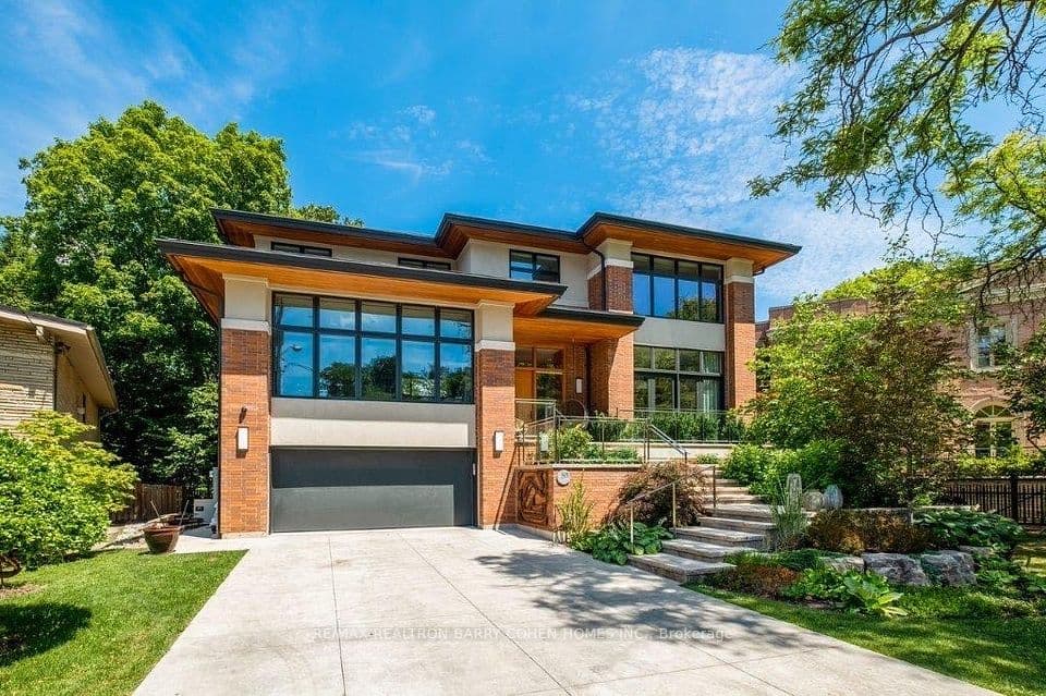 58 Timberlane Drive, Toronto, ON M3H 1J4 – main photo