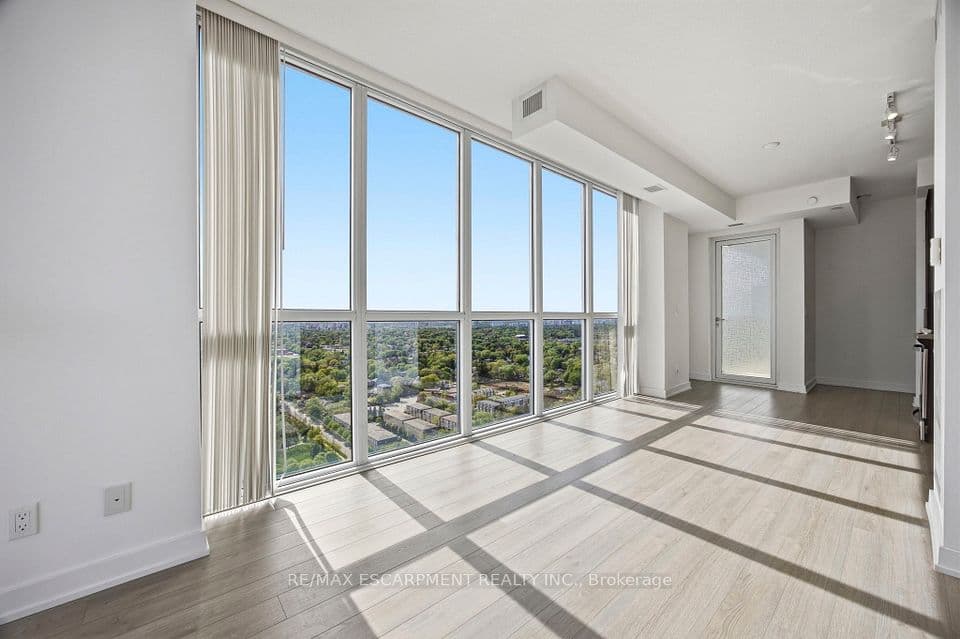 5180 Yonge Street 2909, Toronto, ON M2N 0K5 – main photo