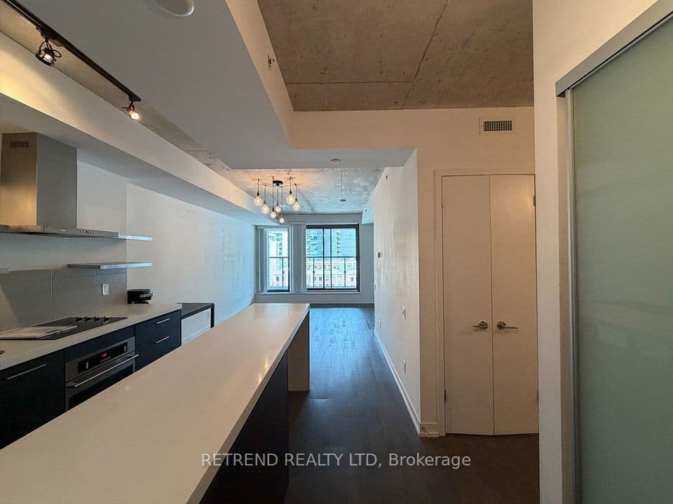 560 King Street W 610, Toronto, ON M5V 1M3 – photo 2