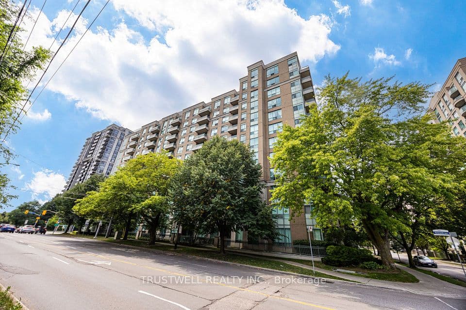 39 Pemberton Avenue 401, Toronto, ON M2M 4L6 – photo 2