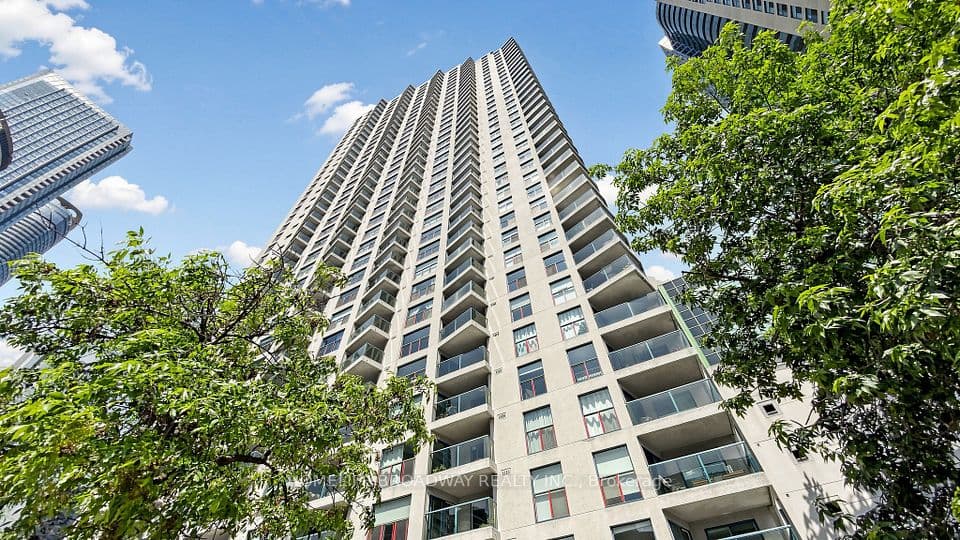 77 Harbour Square 3507, Toronto, ON M5J 2S2 – photo 3