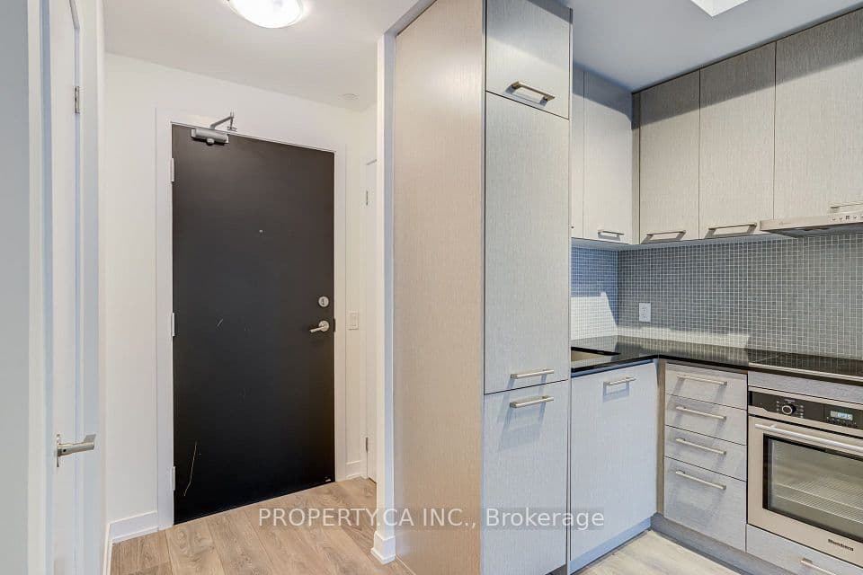 87 Peter Street 3715, Toronto, ON M5V 2G4 – photo 3