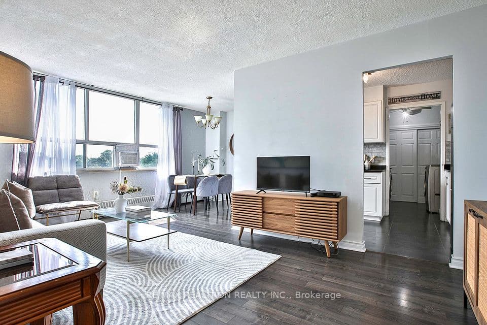 5 Parkway Forest Drive 711, Toronto, ON M2J 1L2 – photo 2