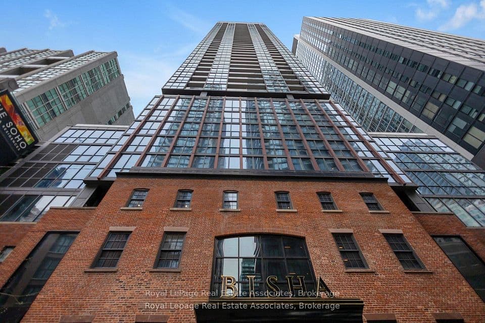 88 Blue Jays Way 1604, Toronto, ON M5V 0L7 – main photo