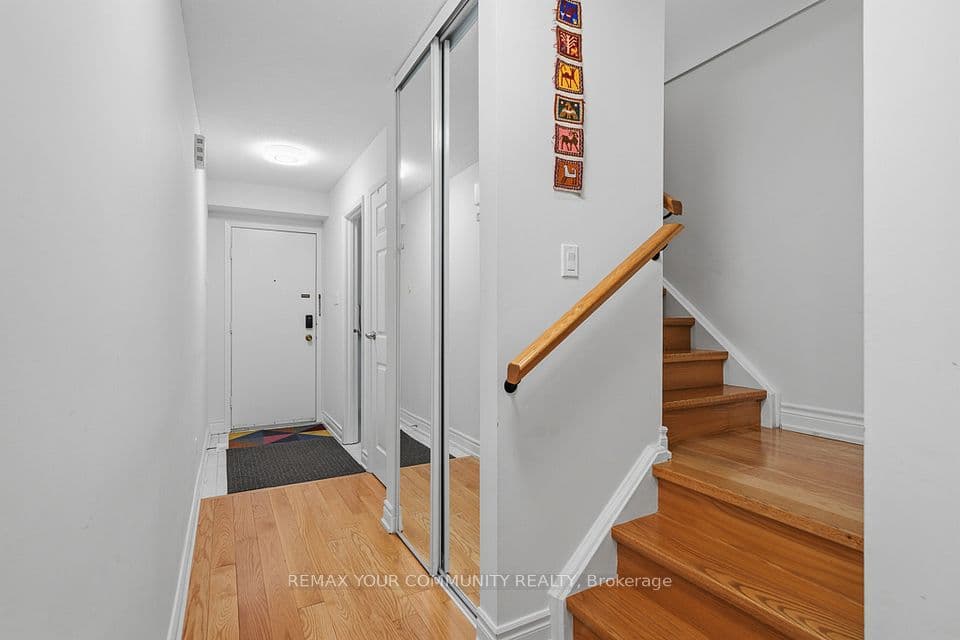 15 Clematis Road, Toronto, ON M2J 4X1 – photo 3
