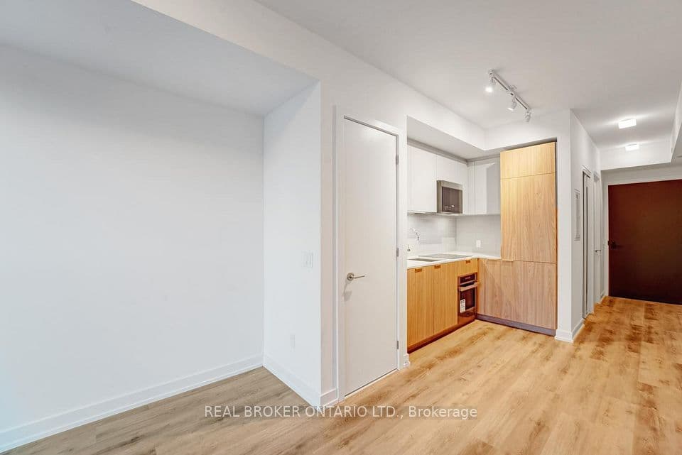 28 Eastern Avenue LPH16, Toronto, ON M5A 0Y2 – photo 3
