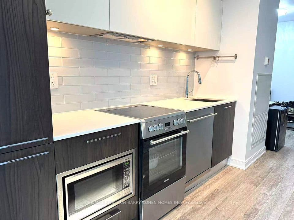 50 Charles Street E 3407, Toronto, ON M4Y 1T1 – photo 3