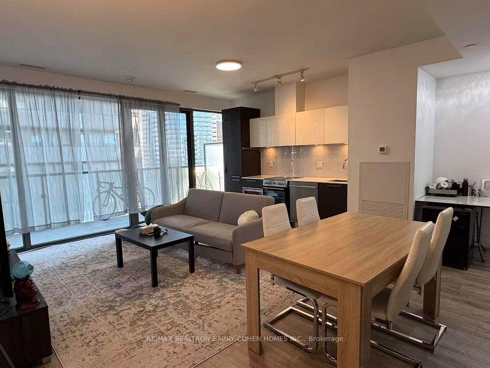 50 Charles Street E 3407, Toronto, ON M4Y 1T1 – main photo