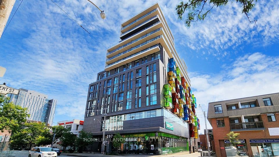 297 College Street 901, Toronto, ON M5T 1S2 – main photo
