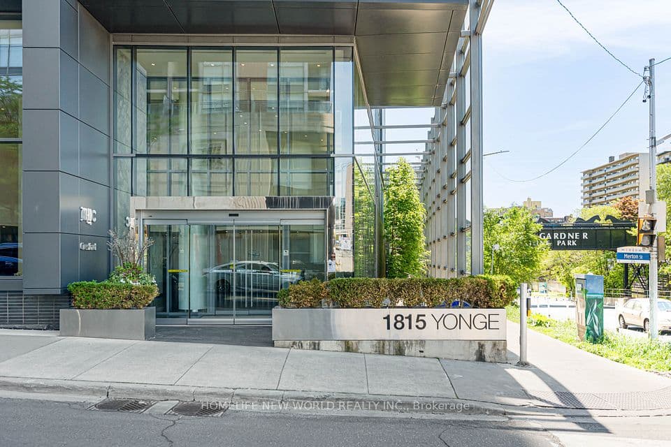 1815 Yonge Street 1605, Toronto, ON M4T 2A4 – photo 2