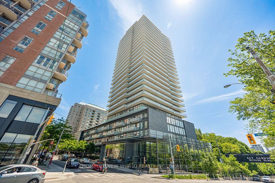 1815 Yonge Street 1605, Toronto, ON M4T 2A4 – main photo