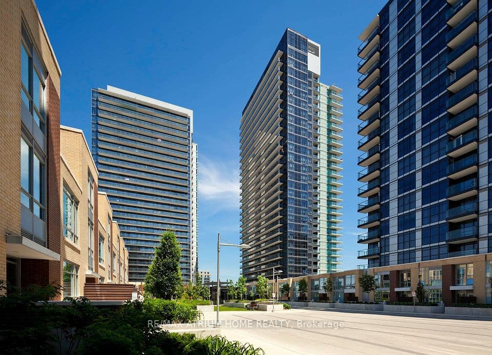 29 Singer Court 1502, Toronto, ON M2K 0B3 – main photo