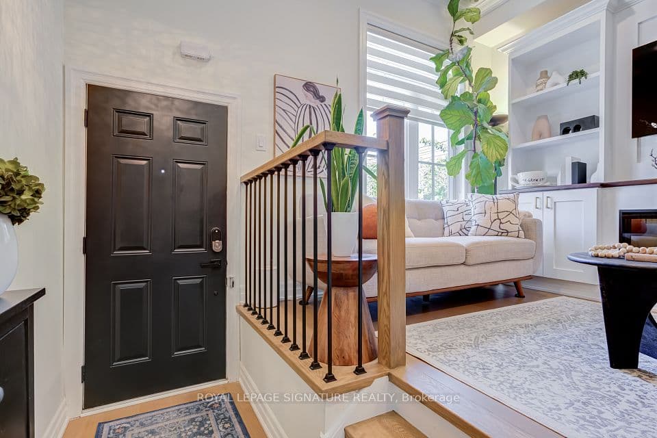 53 St Paul Street, Toronto, ON M5A 3H2 – photo 3