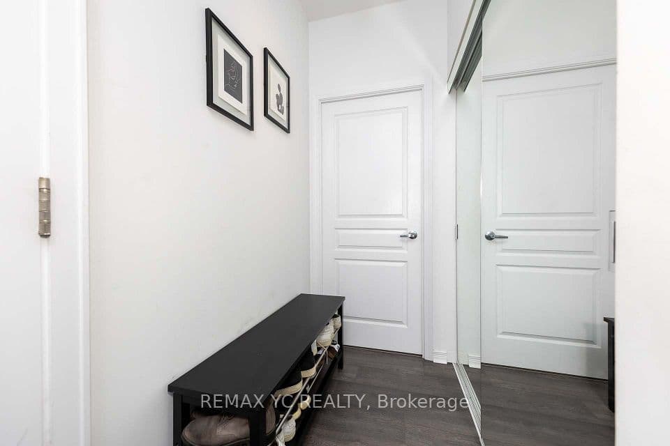 352 Front Street W PH09, Toronto, ON M5V 0K3 – photo 3
