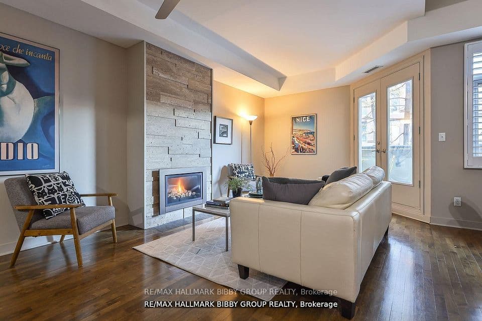 500 Richmond Street W 315, Toronto, ON M5V 3N4 – main photo