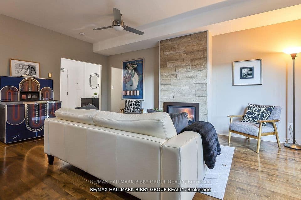 500 Richmond Street W 315, Toronto, ON M5V 3N4 – photo 2