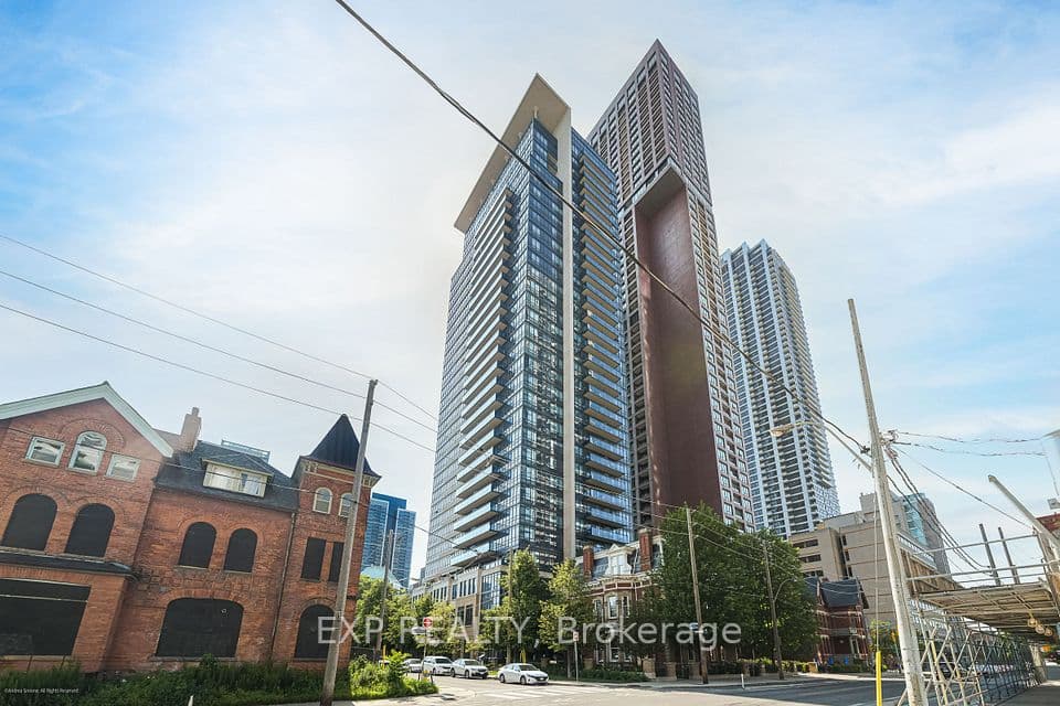 28 Linden Street PH2, Toronto, ON M4Y 0A4 – photo 2