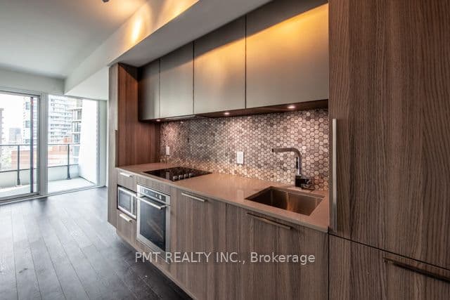 85 Wood Street 1617, Toronto, ON M4Y 0E8 – photo 3