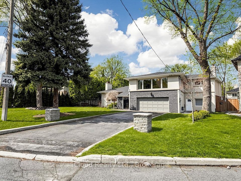 164 Munro Boulevard, Toronto, ON M2P 1C8 – photo 2